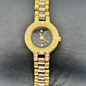 Women’s Gold Silver Crystals Stainless Steel Women’s Quartz Watch New Battery